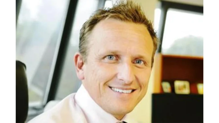Glynn Keeling Net Worth